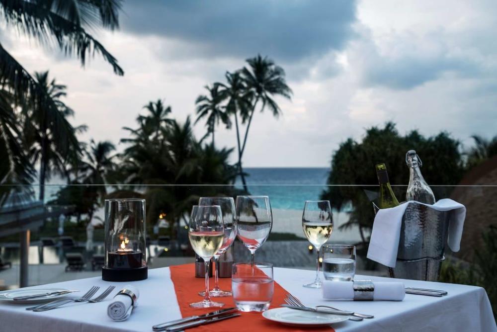 content/hotel/Park Hyatt Hadahaa/Dining/ParkHyattHadahaa-Dining-03.jpg